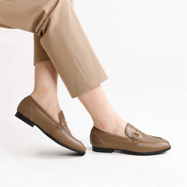 Women's Classic Horsebit Slip-On Loafers  - LIGHT COFFEE - 1
